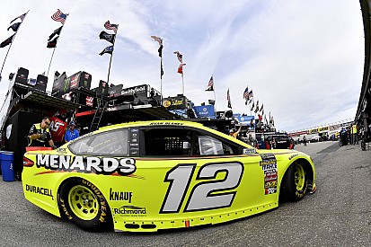 Ryan Blaney edges Kevin Harvick for Pocono pole