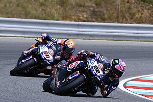 Yamaha pertahankan duet Lowes-Van der Mark