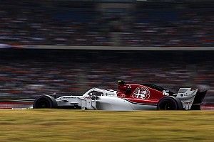 Auch Leclerc macht Fehler: Sauber mit zwei geteilten Rennen