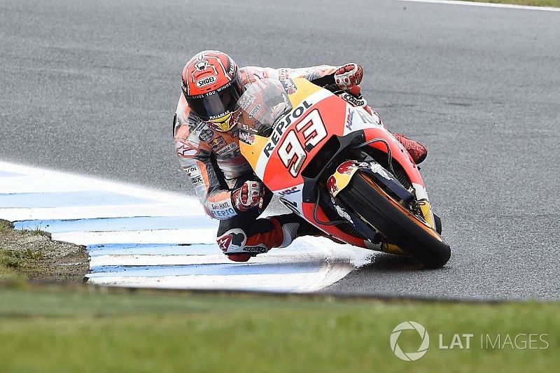 Menoleh ke belakang, Marquez: Saya ingin tahu posisi Dovi