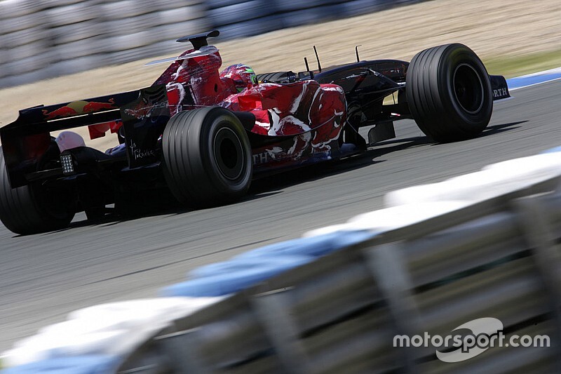 Após o lançamento da AlphaTauri, relembre os carros da ex-Toro Rosso na F1