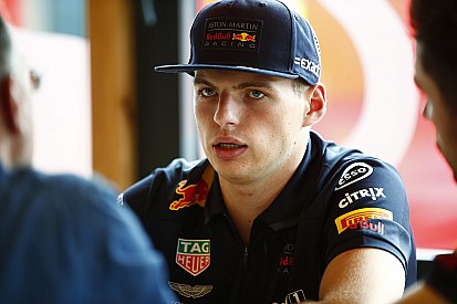 Nincs Verstappen-vétó Sainz érkezése ellen a Red Bullnál