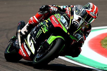 Imola, Gara 1: dominio incontrastato di Rea davanti a Sykes e Melandri