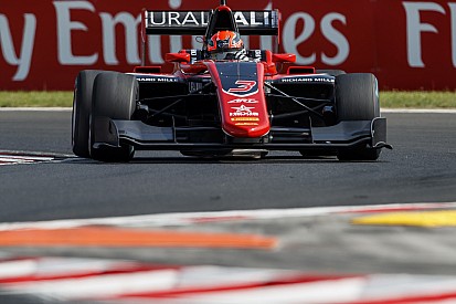 GP3 Hongarije: Mazepin boekt overtuigende overwinning