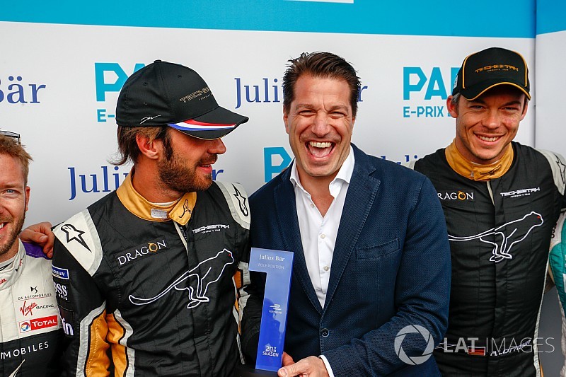 Pole position di Jean-Éric Vergne nella sua Parigi!