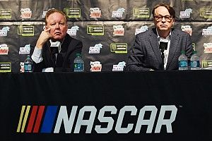 NASCAR Mailbag: Send in your questions now to the team
