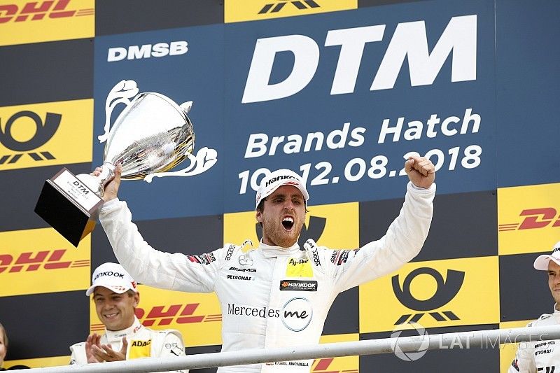 Podium: Race winner Daniel Juncadella, Mercedes-AMG Team HWA