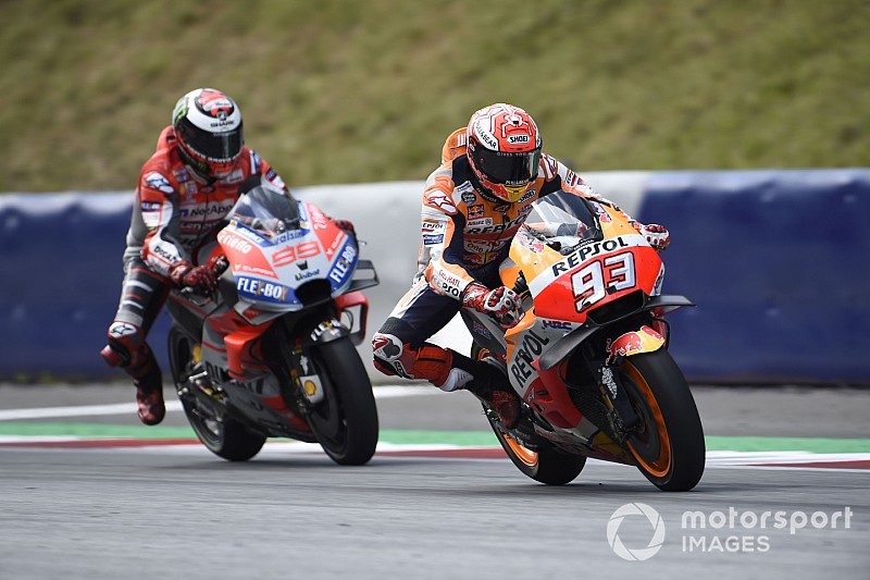 Vídeo entrevista con Marc Márquez: "Había gente que ya no daba un duro por Lorenzo"