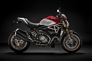 Ducati presenta il Monster 1200 25° Anniversario per celebrare la sua storica naked