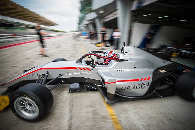 F3 Asia Sepang: Hughes rebut pole perdana, Presley P10