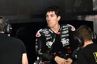 "La moto me lleva a m&iacute; y no yo a ella", dice Vi&ntilde;ales