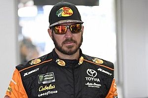 Truex snatches Stage 2 win at Las Vegas from Logano
