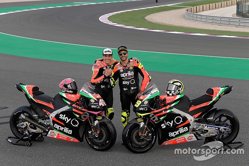 Fotogallery: ecco la livrea 2019 delle Aprilia RS-GP MotoGP di Iannone ed Espargaro
