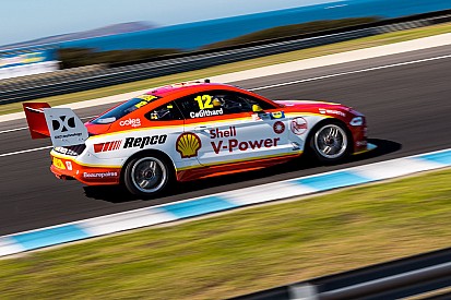 Phillip Island Supercars: Coulthard edges McLaughlin