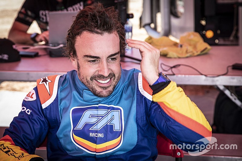 Alonso: "El Dakar podría ser una posibilidad; lo pensaré en verano"