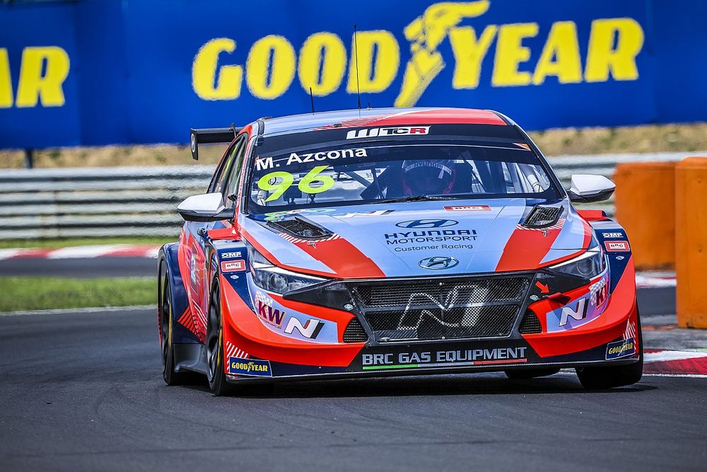 WTCR Hungaroring: Azcona claims first pole of 2022 for Hyundai