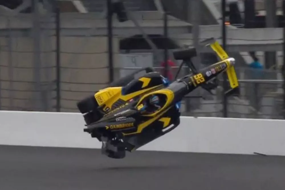 Colton Herta airborne crash