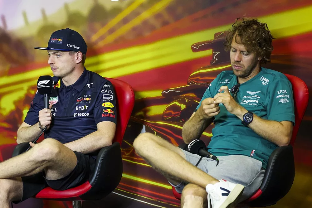 Esteban Ocon, Alpine F1 Team, Max Verstappen, Red Bull Racing, Sebastian Vettel, Aston Martin