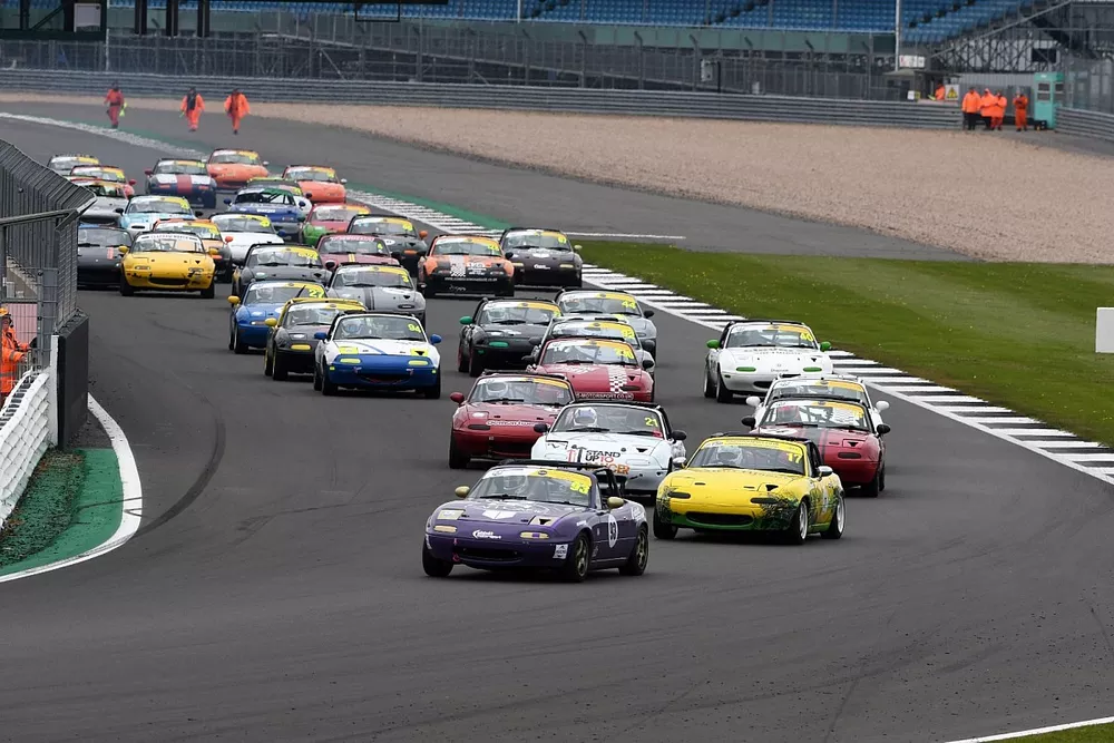 auto mazda start