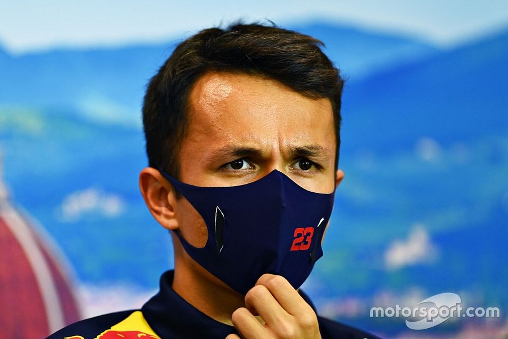 Albon biztosan nem fogja olvasni ezt a cikket
