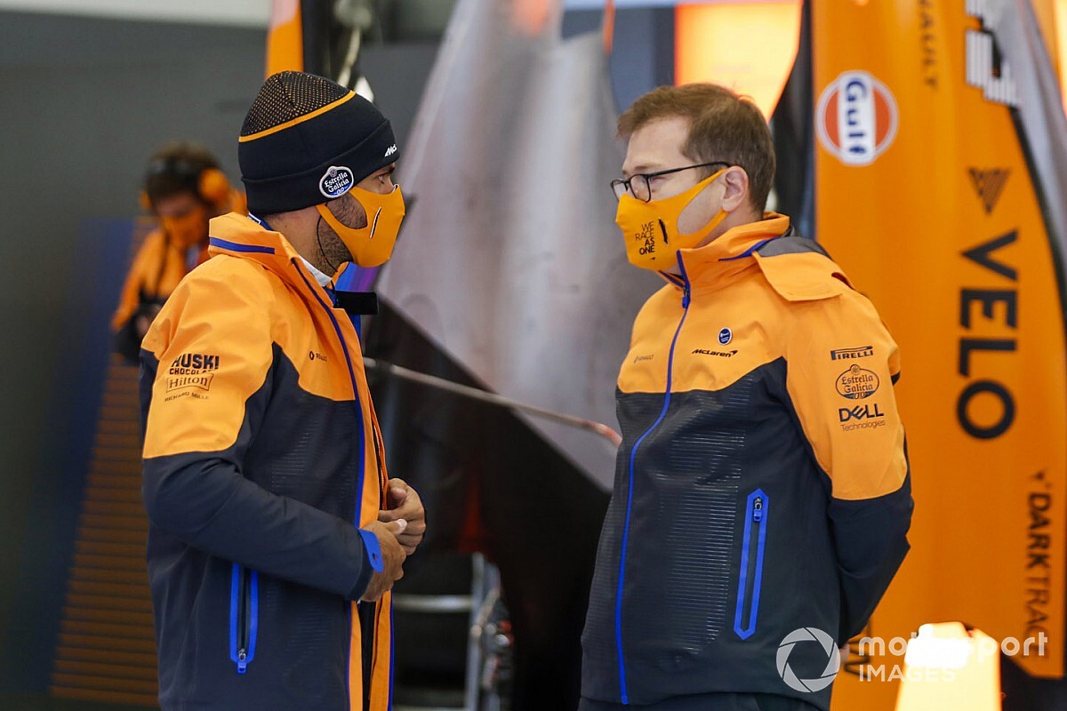 Sainz: "Sorunun nedenini henüz bulamadık"
