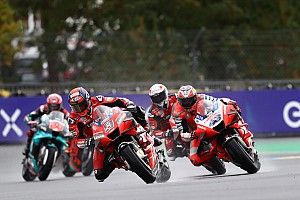 Course - Petrucci et Márquez surnagent sur piste humide, Quartararo galère