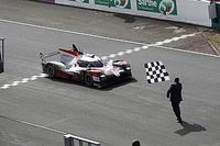 Buemi, Nakajima en Hartley winnen met Toyota 24 uur van Le Mans