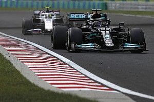 Wolff defiende que Hamilton se quedara en la pista para el reinicio