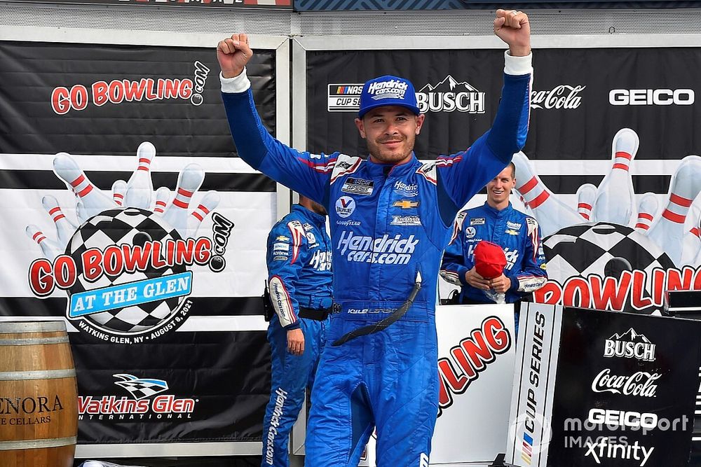 Watkins Glen NASCAR: Larson keeps clear of Elliott for win