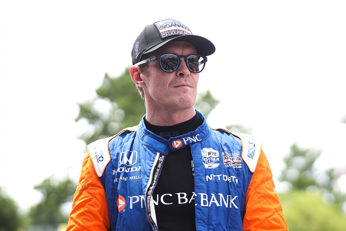 Honda, Chevrolet give 2.4-liter IndyCar engines track debut