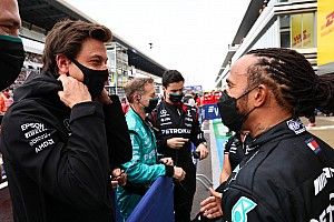 Wolff: Hamilton egy varázsló, Russell pedig a tanítványa