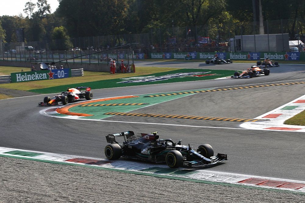 Bottas: "Uzun zamandır bir yarış kazanmamıştım"
