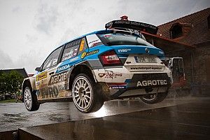 ERC: Cais fuori all'ultima PS, Kopecky vince il Barum Rally
