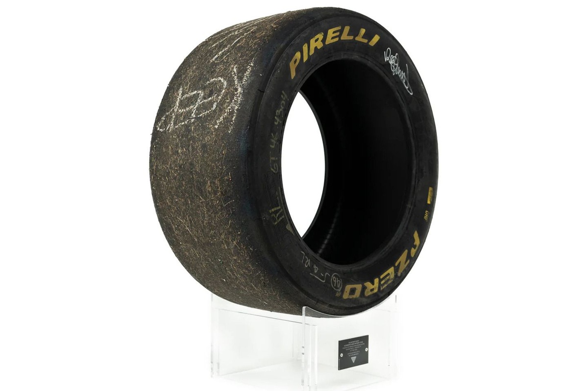 GTWC | Valentino Rossi lancia un Memorabilia con le gomme di Misano 2024