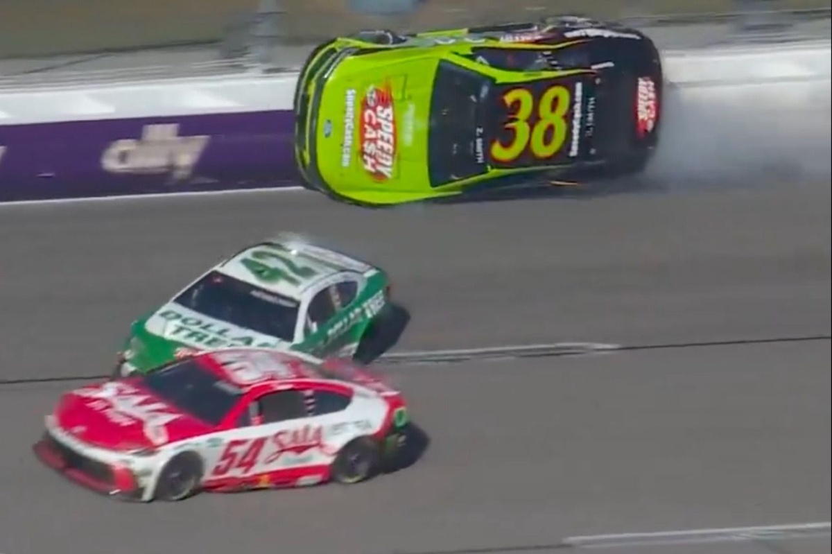 Wild ride on wall for Zane Smith in Kansas NASCAR Cup race overtime chaos