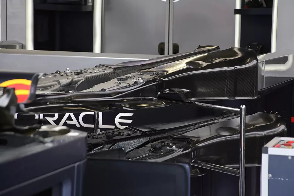 Detalle del suelo del Red Bull Racing RB18