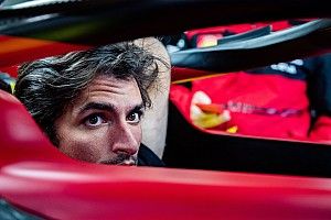 Carlos Sainz Positif dengan Perbaikan yang Dibawa Ferrari