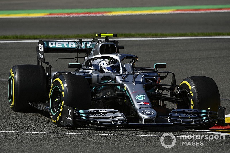 Боттас о преимуществе Ferrari в пятницу: Они просто убивали нас на прямых