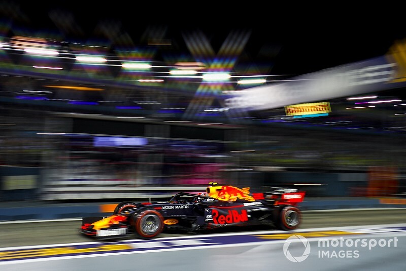アルボン、初のシンガポールで予選6位「長く厳しいレースを覚悟」