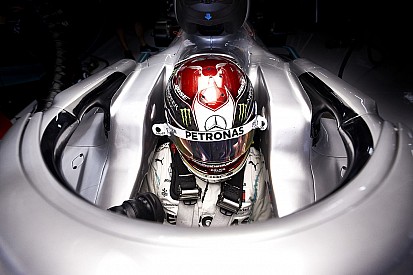 Japán Nagydíj: nagy képgaléria a második F1-es szabadedzésről