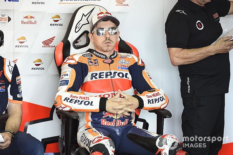 Lorenzo áldozatot is vállal