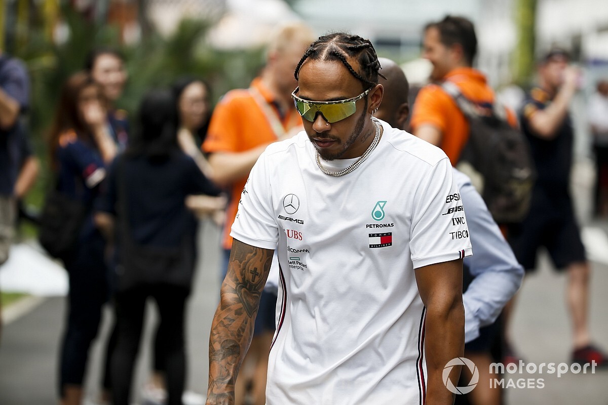 Hamilton kipucolta Instagramját