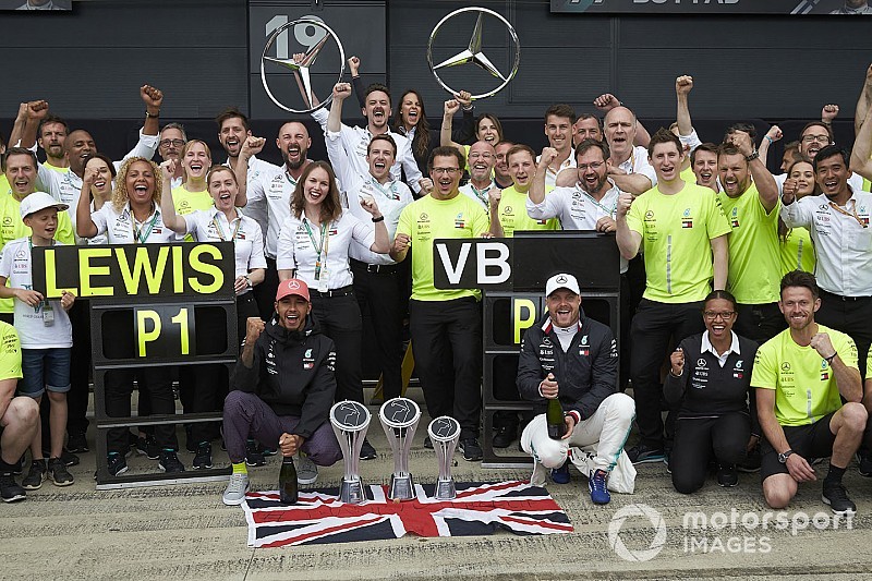 Villeneuve: "Mercedes neden Bottas'ı göndersin ki?"