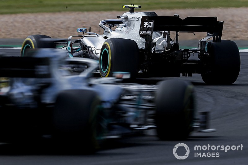 Rosberg: Bottas daha fazla çalışmalı çünkü Hamilton çok yetenekli