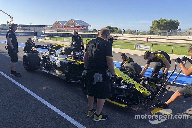 Pirelli: ecco il primo test F1 con le 18 sulla Renault