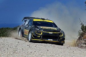 Petter Solberg testera les pneus Pirelli au Rallye de Sardaigne