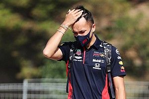Глава Red Bull: Элбон может вернуться в 2023 году