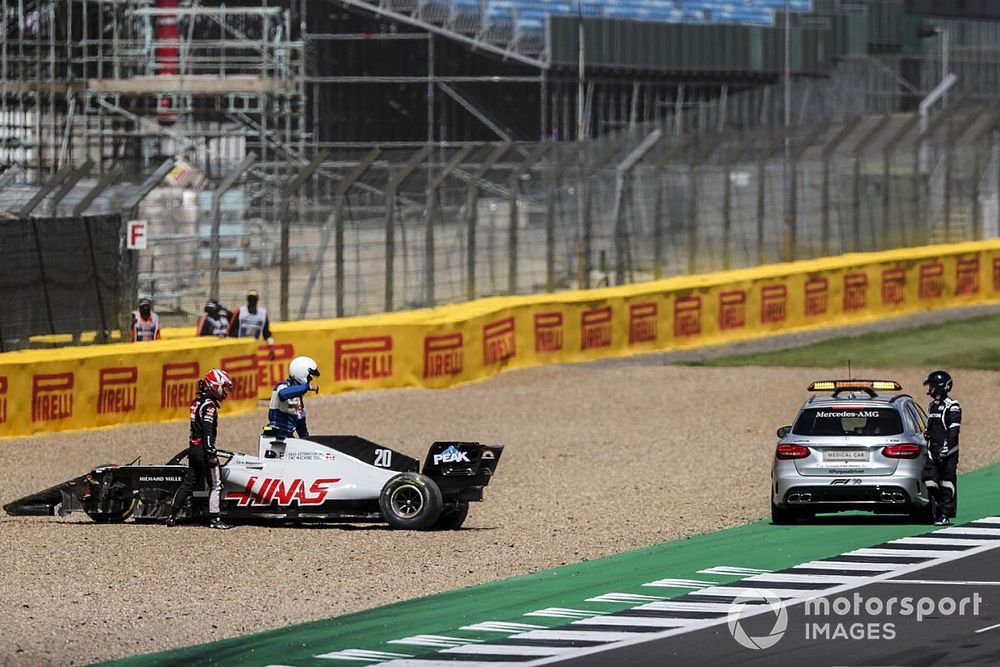 Kevin Magnussen, Haas VF-20, in the gravel after crashing out