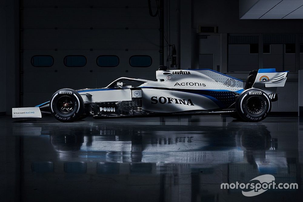 Williams показала новую ливрею. Она почти белая
