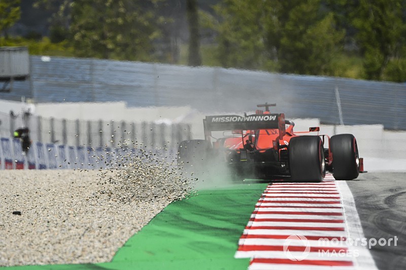 Mazzata Ferrari: a Maranello hanno perso la retta via dello sviluppo